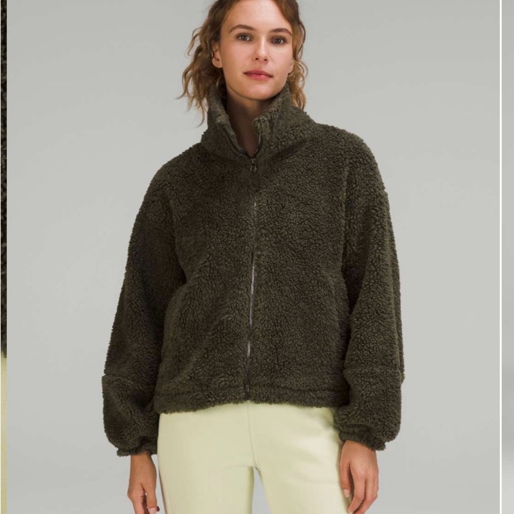 Lululemon Cinchable Fleece Zip in size 10